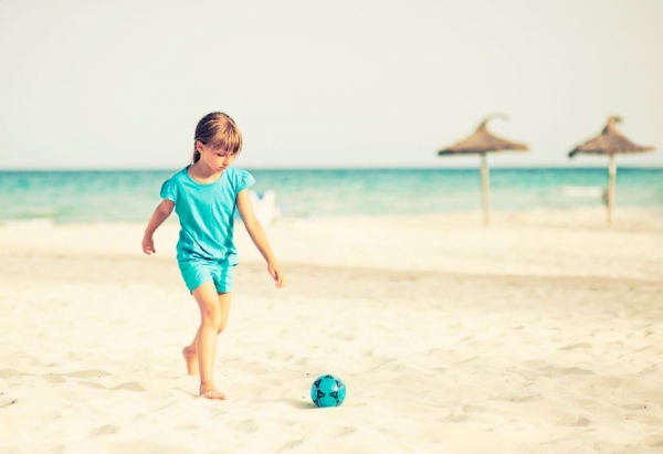 iStock_000023760782SmallLONG_VACATION.jpg