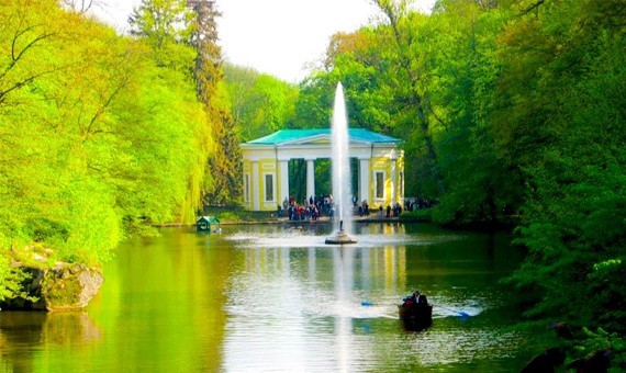 Как провести осенние каникулы – посетить одно из 7 чудес Украины: дендропарк