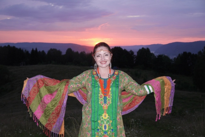 Анаа Жарниковаs.jpg Анна Жарникова